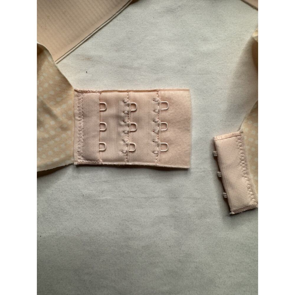 Bali Bra Large Beige Cream Dots Back Hook Removable Pads Adjustable Straps - Picture 4 of 5